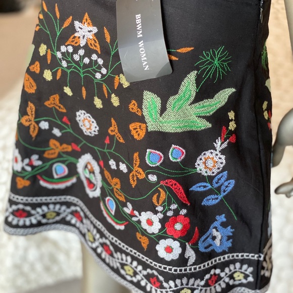 Boho Printed Mini Skirt With Colorful Embroidery - Picture 7 of 9